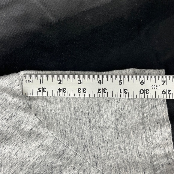 PINK Victoria’s Secret Iconic Dog Logo SS T-Shirt Size S Heathered Gray Black - Picture 12 of 16